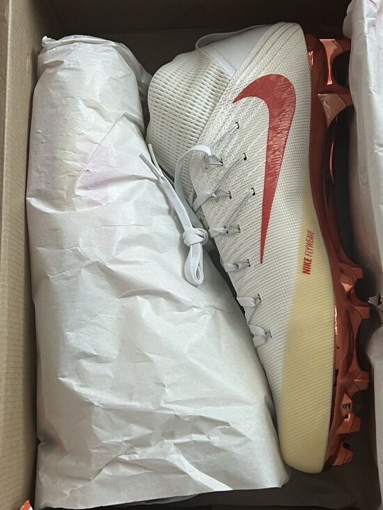Mens 15 Nike Vapor Untouchable 2 Jewels Football Cleats 835831-101 White Orange main image 5
